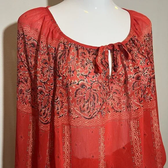LUCKY BRAND  Women Top BLOUSE Size Large KEYHOLE NECK RED SEMI SHEER Peasant - Picture 9 of 11